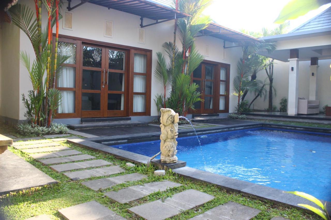 La Villais Kamojang Hotel Seminyak Exterior foto